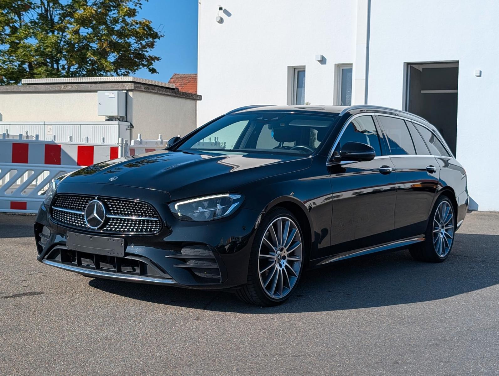 Mercedes-Benz E 300 d *4Matic*AMG*MBUX*Head-Up*360°*Business*A