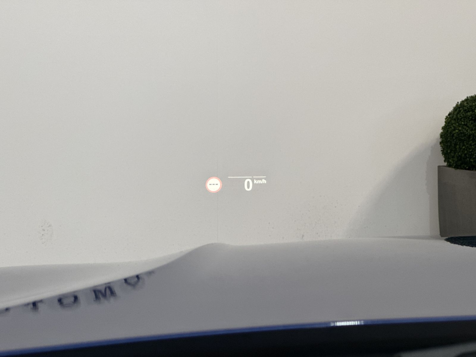 Fahrzeugabbildung BMW 330e Touring M-Sport NAV+LED+AHK+HEAD-UP+PANO+PP