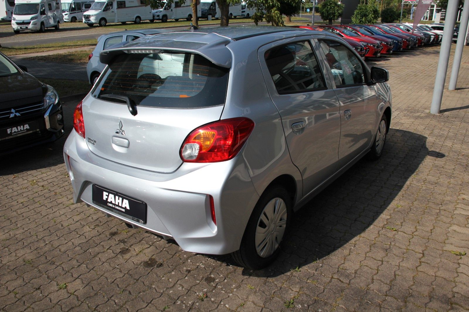 Fahrzeugabbildung Mitsubishi Space Star Select