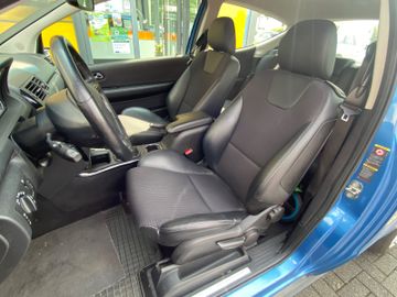 Bild 7 Mercedes-Benz A 170 A -KLASSE KLIMA ALLWETTERREIFEN BREMSE NEU