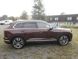 Volkswagen Touareg Elegance - VW Touareg mit Schiebetür
