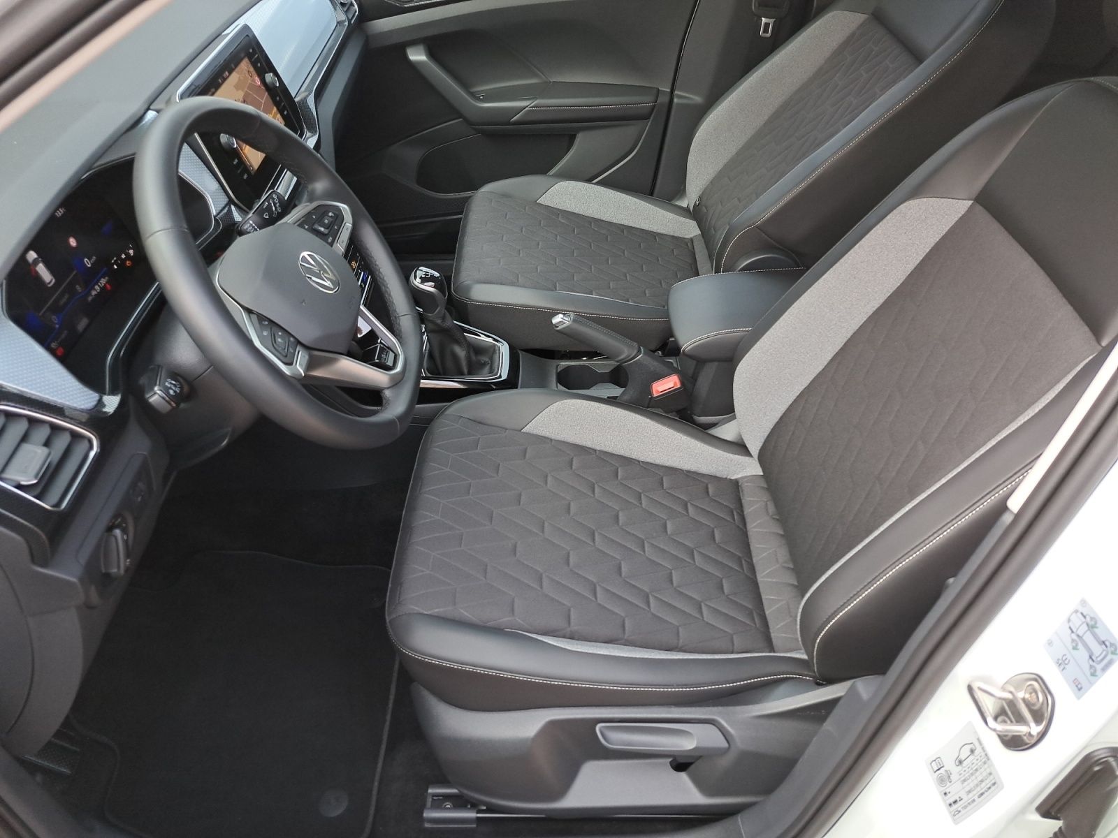 Volkswagen T-Cross - Bild 18