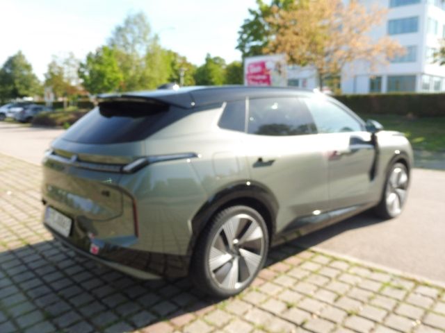 Lynk & Co 08