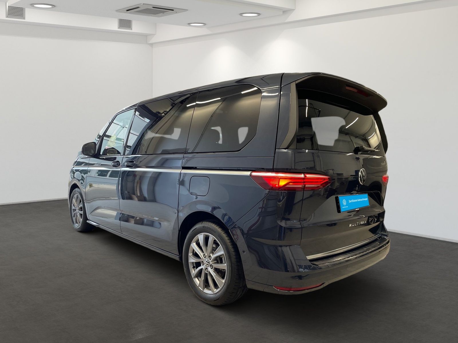 Volkswagen T7 Multivan 2.0 TSI KÜ Style 7S AHK HARMAN foto 5