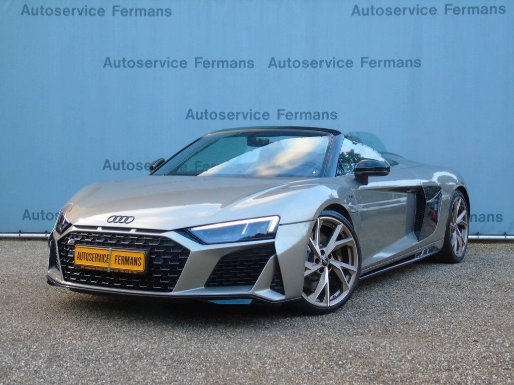 Audi R8