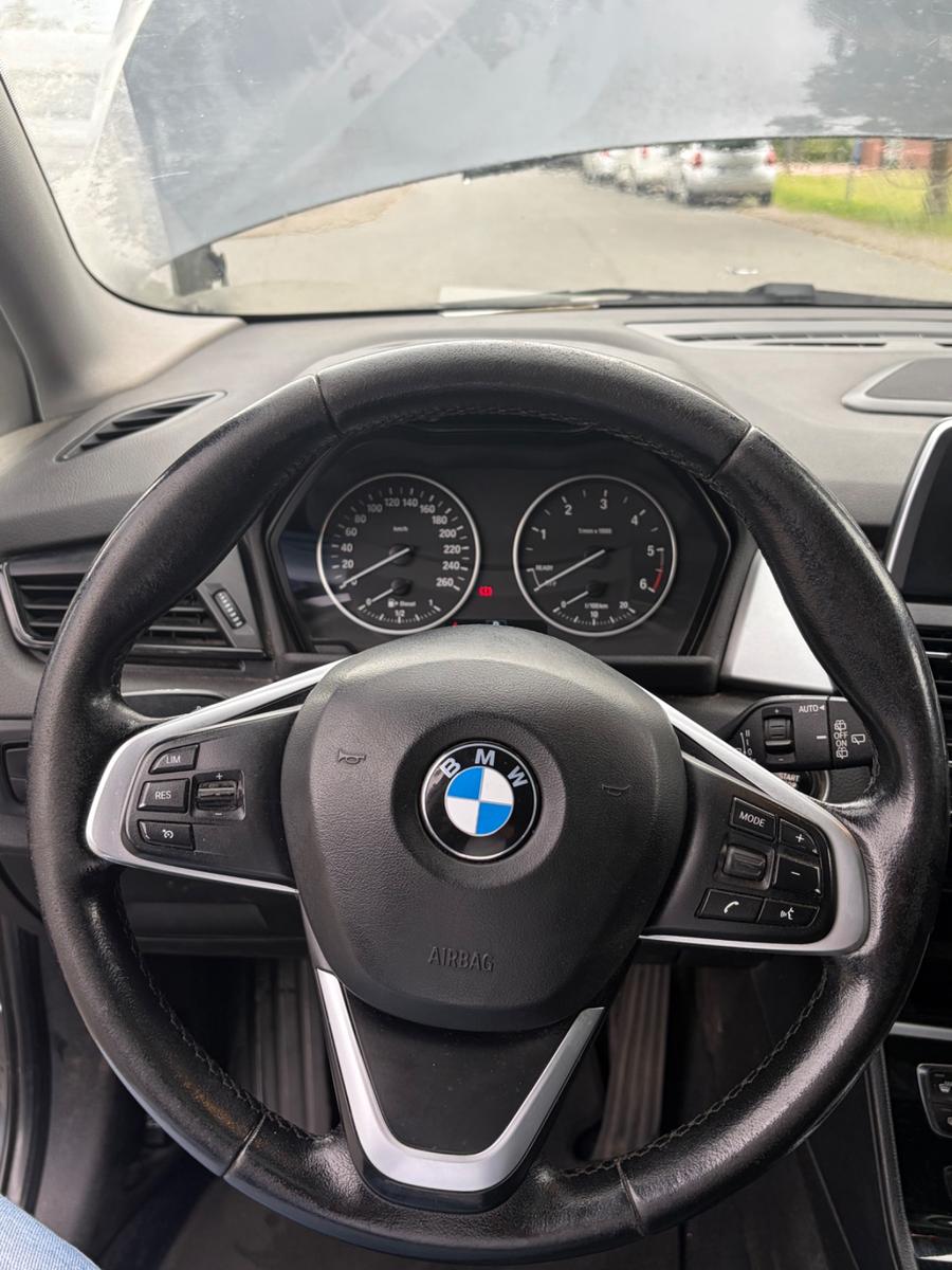 BMW 220 2015 — photo 13