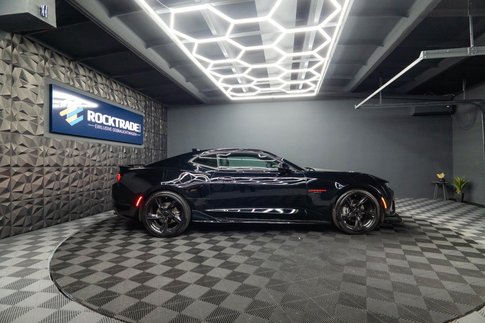Fahrzeugabbildung Chevrolet Camaro 3.6 V6 Coupe ZL1 Performance *CarPlay*19%