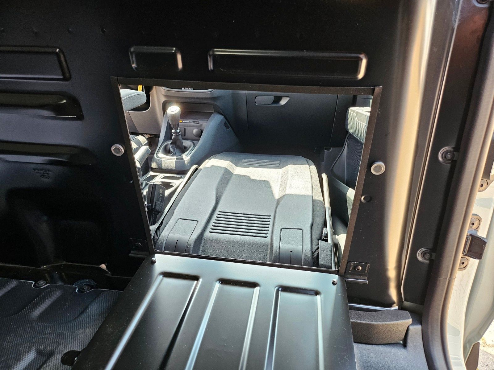 Fahrzeugabbildung Ford Transit Courier Trend