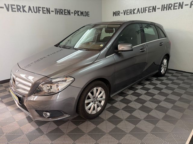 Mercedes-Benz B 200 1.Hand Mercedes Service NEU 8x Räder