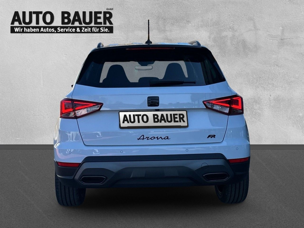 Fahrzeugabbildung SEAT Arona FR Black Edition 1.5 TSI 150 PS DSG - mit KI generiert/bearbeitet