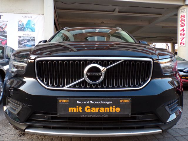 Volvo XC40 Momentum Pro AWD PANO LEDER PDC KAM LKA LED