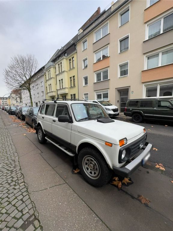 Image of Lada Niva