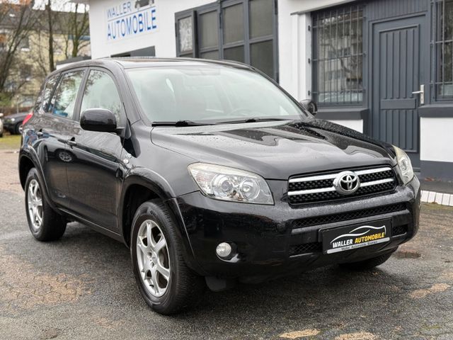 Toyota RAV 4 2.2 D-CAT 4x4 *UNFALLFREI*