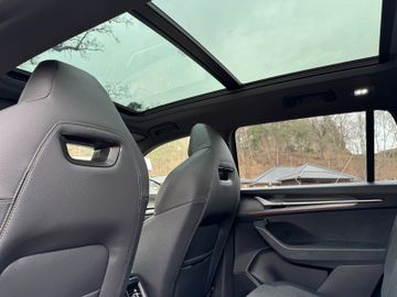 Fahrzeugverkauf 28 Skoda Kodiaq 1.5 TSI Sportline 7-Sitze*Panodach*AHK*