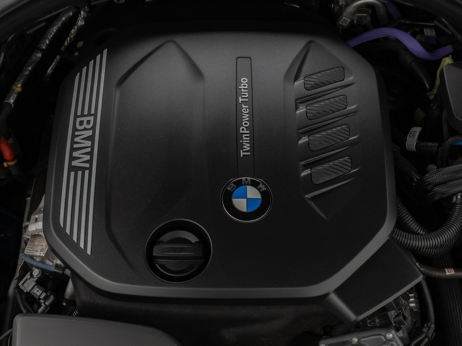 Fahrzeugabbildung BMW 320d HUD DAB CockPitPro Lordos PDC Alarm Sport