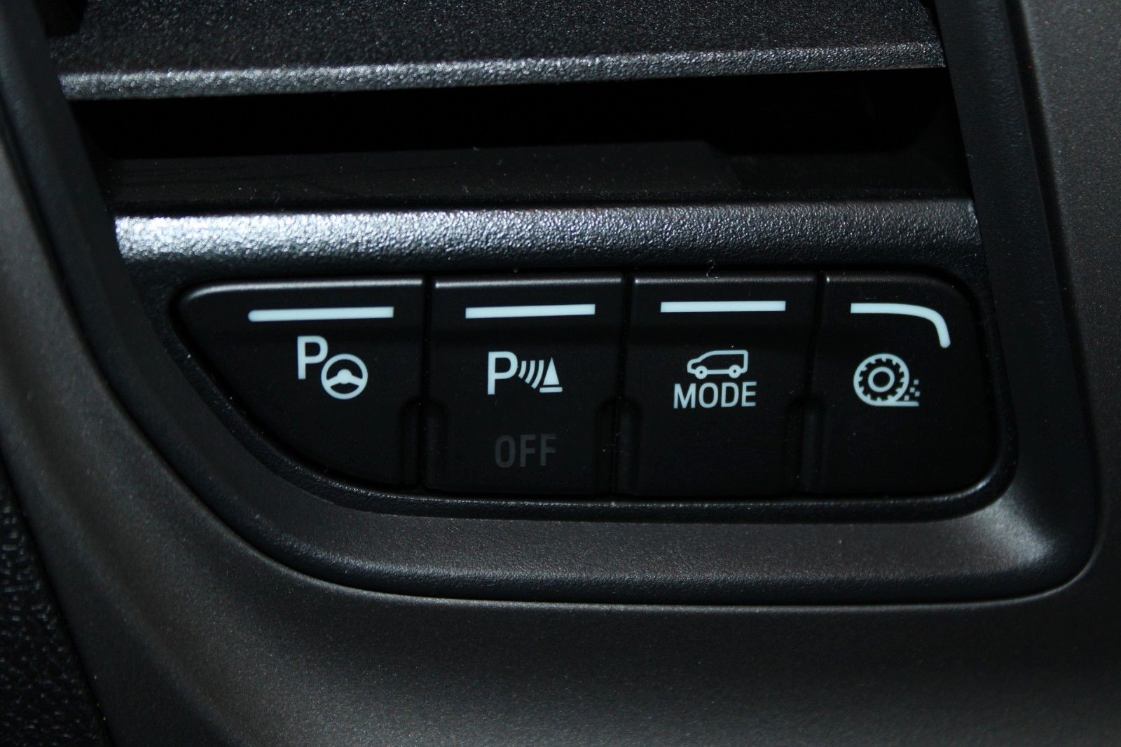 Fahrzeugabbildung Bürstner Ford COPA L2 Aufstelldach AHK Markise WC