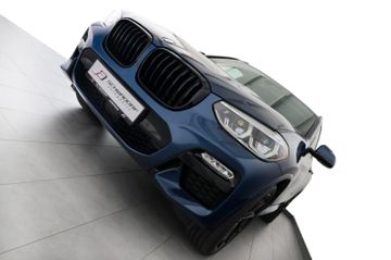 BMW X4 xDrive30i M Sport PANO HUD ACC RFK AHK 1.Hand