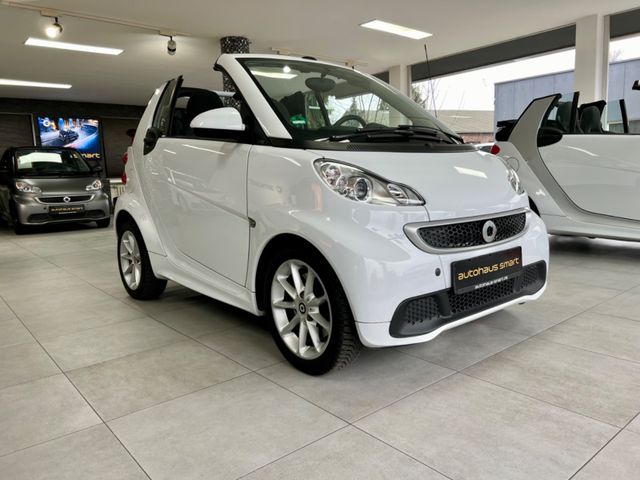 Smart Cabrio Passion**Rotes Verdeck**Navi**Servo**