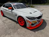 BMW M4 GT4 Original Rennwagen  - BMW: Renn