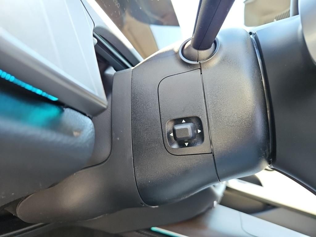 Fahrzeugabbildung Mercedes-Benz E 220 d 4M T-Modell +EDITION-AVANTGARDE+AHK+DIGI