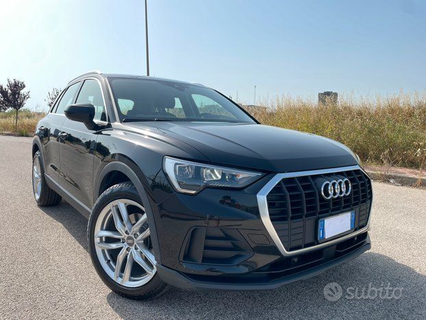 Audi AUDI Q3 35 2.0 TDI 150 CV Business S-tronic