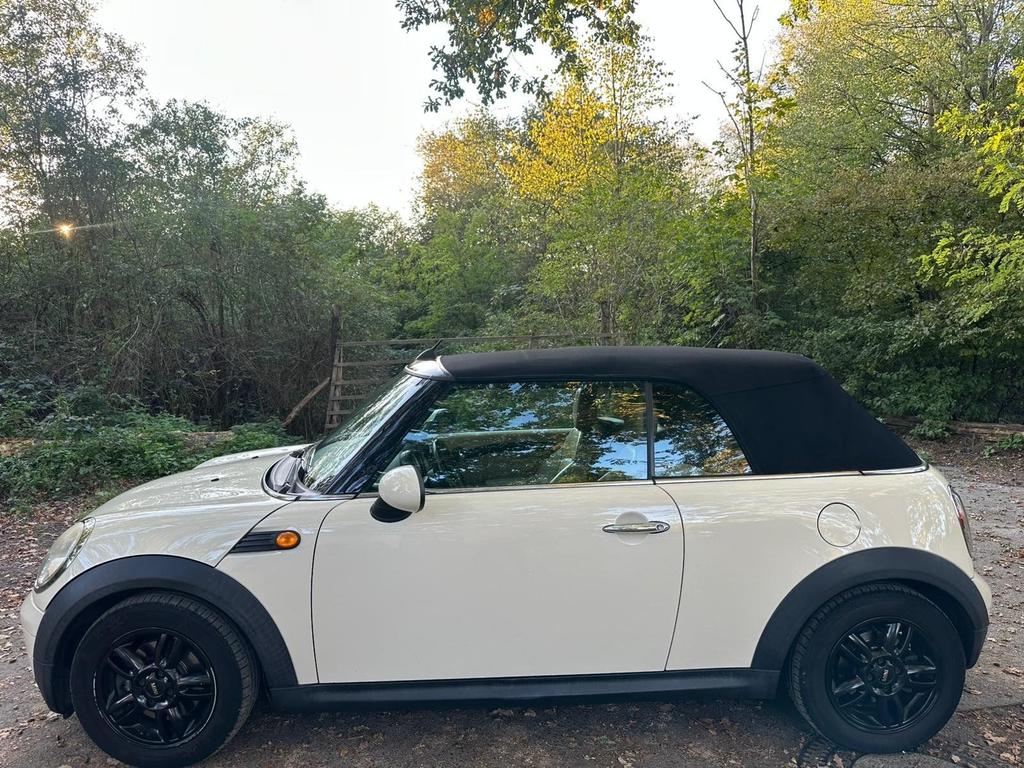 MINI One Cabrio