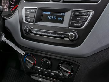 Hyundai i20 Select Fahrprofilauswahl Anfahrassistent