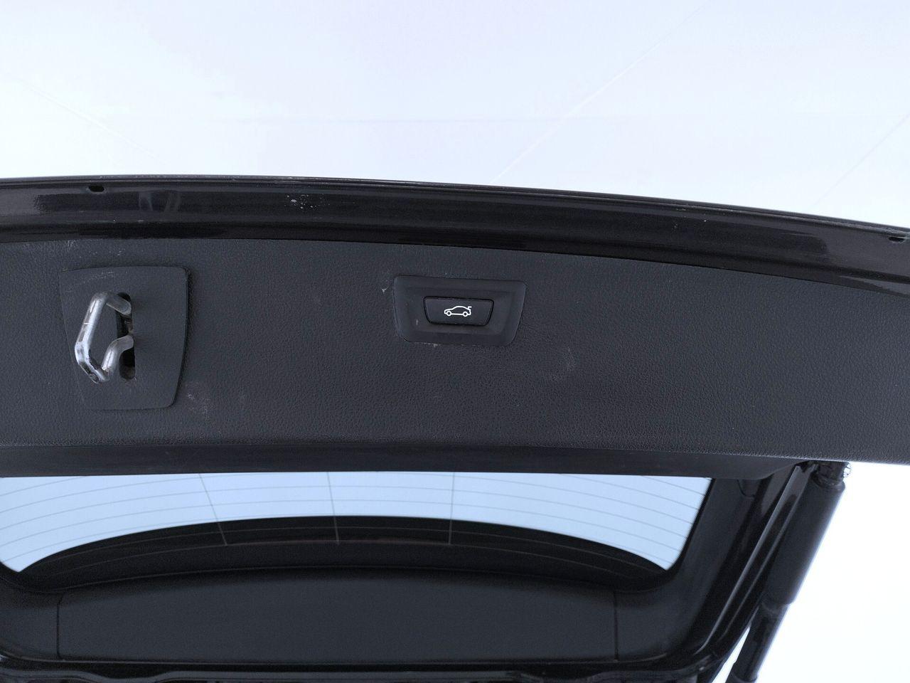 BMW 320 2014 — photo 9