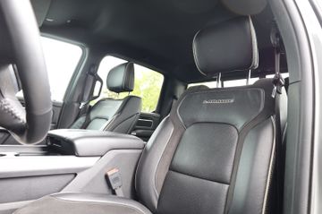 Dodge RAM - 10