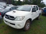 Toyota Hilux Double Cab Life 4x4 - Toyota Hilux aus 2011