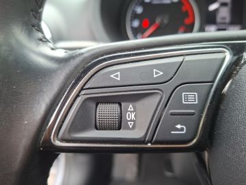 Audi A3 Cabriolet sport 1.4 TSI °Bi-Xenon°SHZ°AAC°PDC