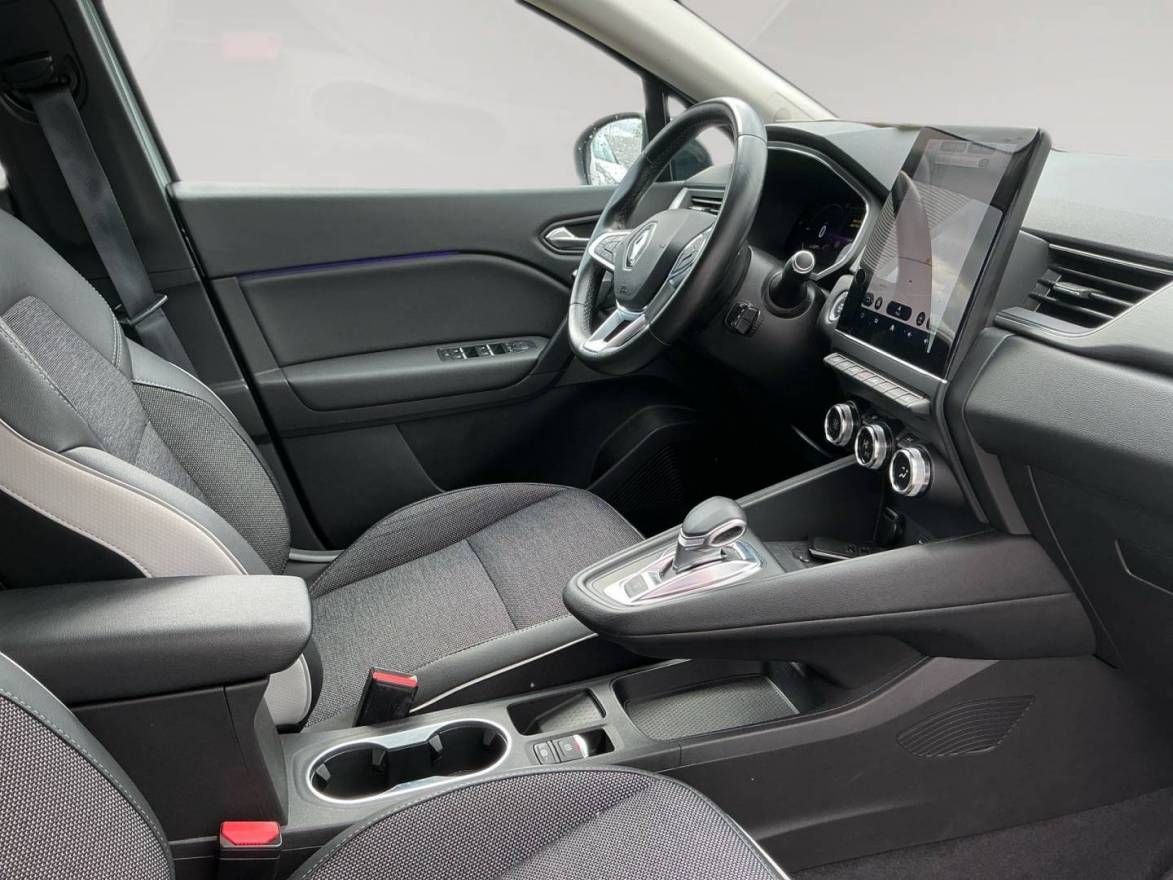 Fahrzeugabbildung Renault CAPTUR INTENS E-TECH Plug-in 160