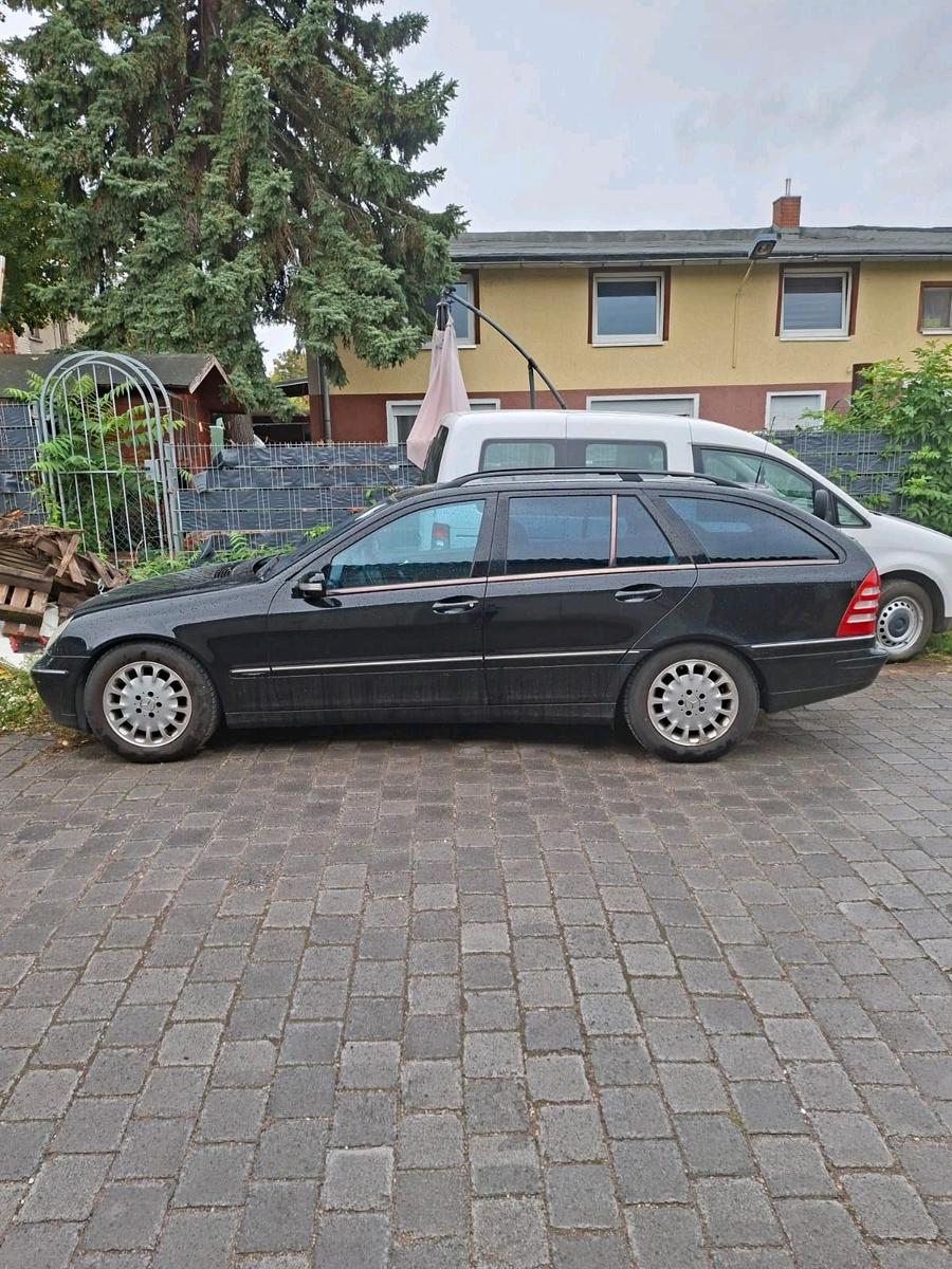 Mercedes-Benz C180, 2004