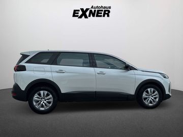 Peugeot 5008 - 8