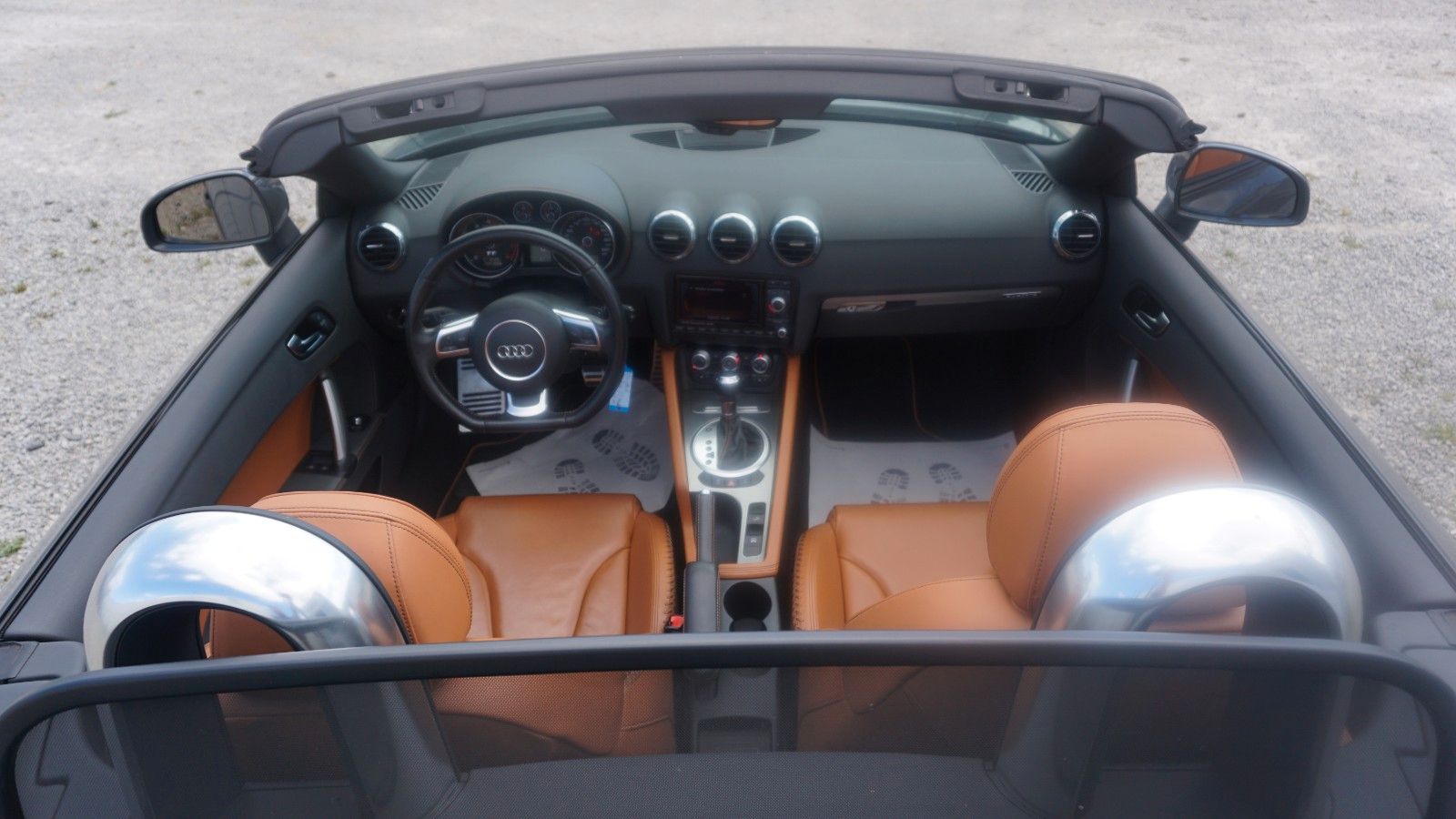 Fahrzeugabbildung Audi TT Roadster 2.0 TFSI quattro,Leder,Navi,Xenon,SH