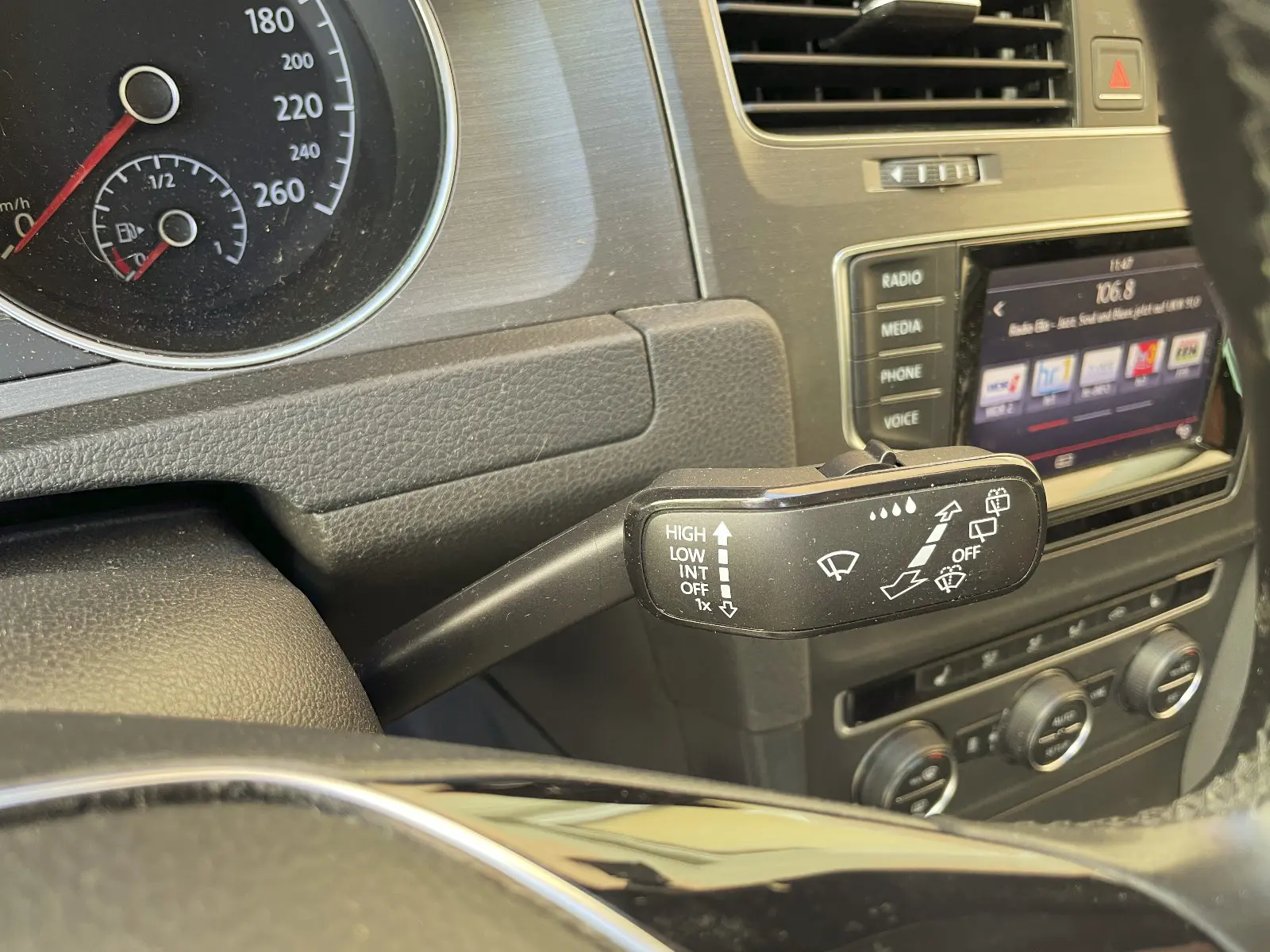 Volkswagen Golf 2013 — photo 27