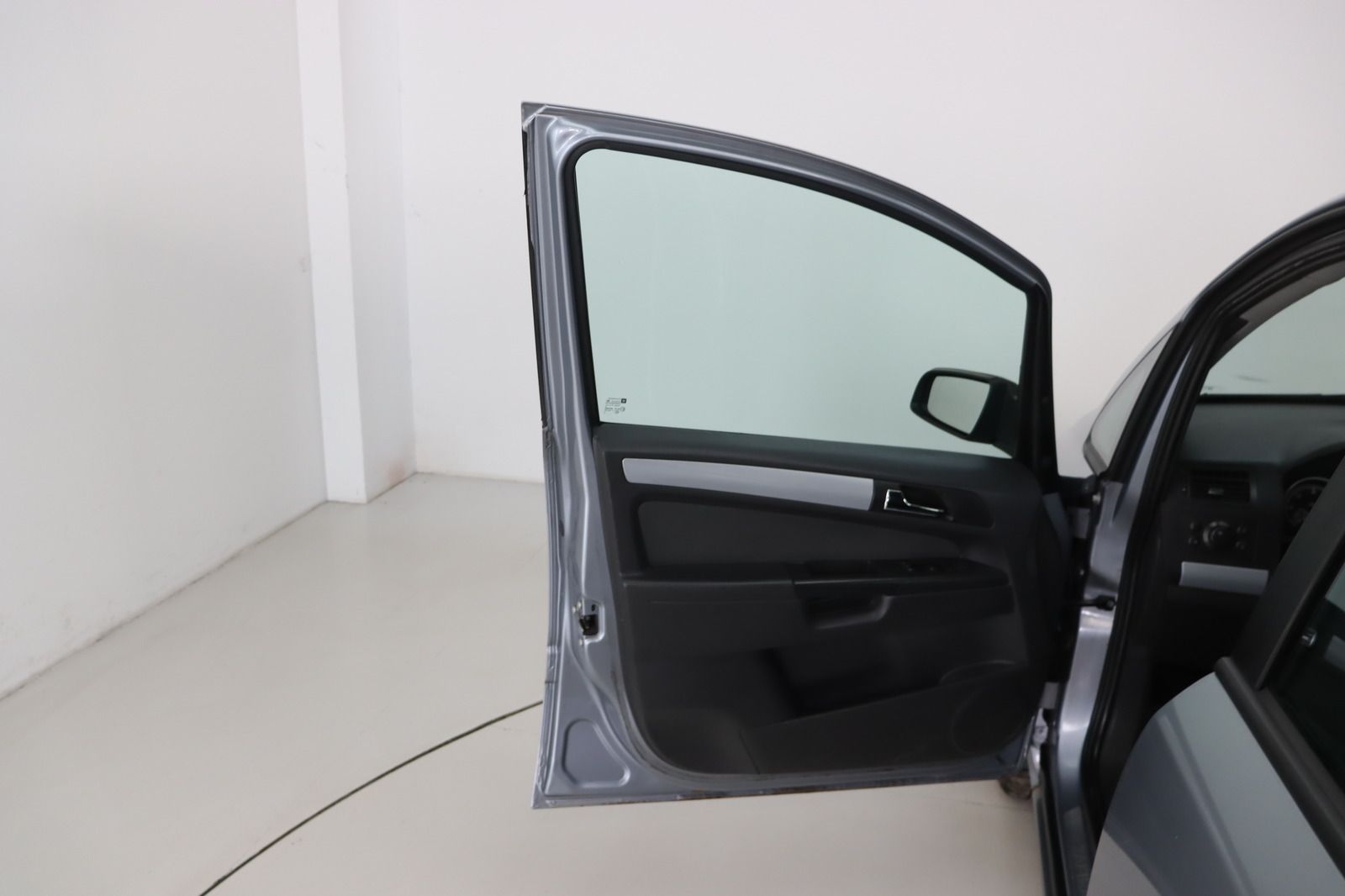 Fahrzeugabbildung Opel Zafira B Klimaautomatik Edition