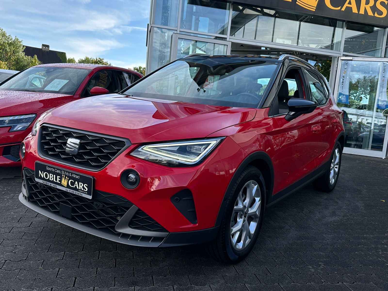 Fahrzeugabbildung SEAT ARONA 1.5 TSI FR AHK ACC LED NAV SHZ