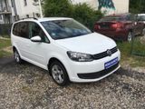 Volkswagen Touran Comfortline BlueMotion TGI,1 Hand. - Volkswagen Touran mit CNG-Antrieb: Kleinbus