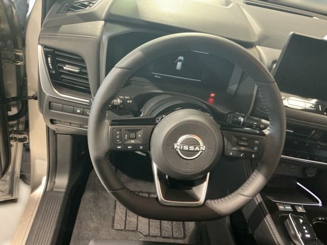Fahrzeugabbildung Nissan X-TRAIL 1.5 VC-T e-4ORCE 213 PS 4x4 Tekna+ 5 Sit