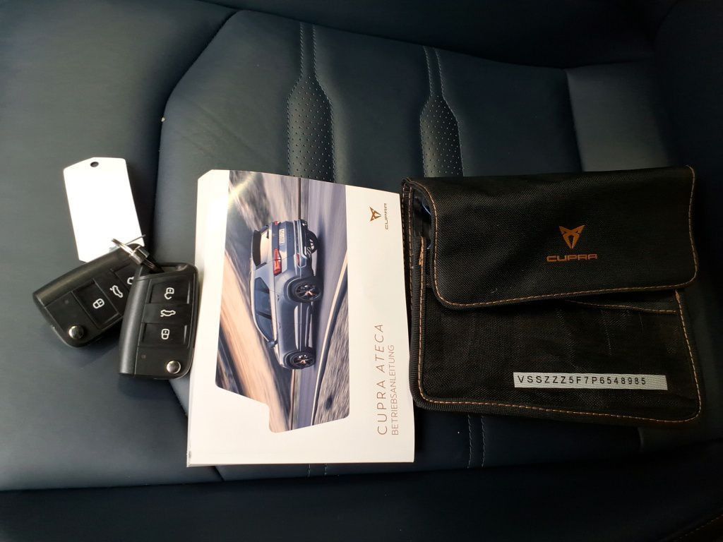 Cupra Ateca 2.0 TSI 221kW AHK*Pano*Nav*PDC*RFK*SH