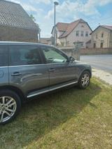 Volkswagen Verkaufe vw Tuareg 5 lieter v10 - Volkswagen Touareg: Ve