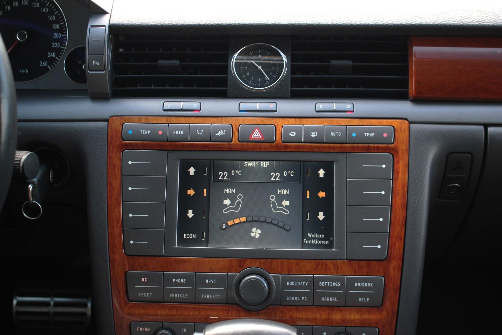 Volkswagen Phaeton V6 4Motion*NAVI*XENON*LEDER*PDC*4xSHZ*