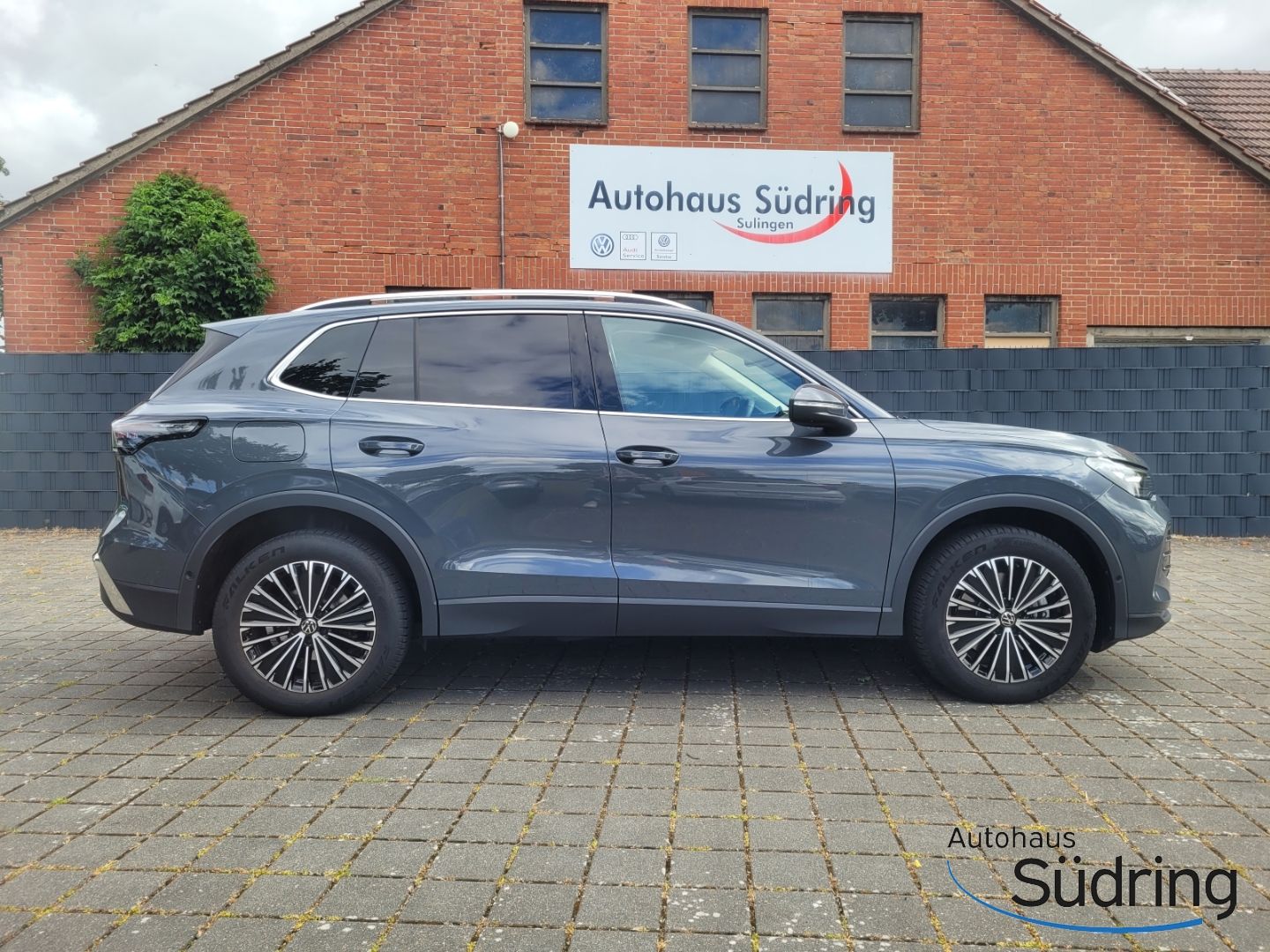 Tiguan Elegance 1,5 eHybrid AHK Navi 360 Kamera
