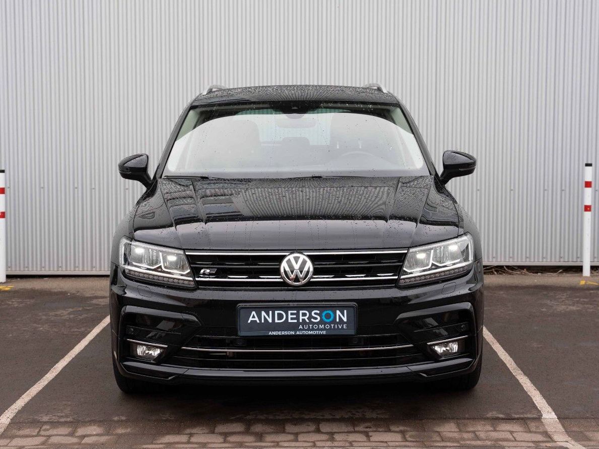 Fahrzeugabbildung Volkswagen TIGUAN R-LINE 2.0 TDI DSG LED KAM LANE TEMP ACC