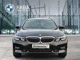 BMW 330e Touring Sport Line HiFi DAB WLAN Tempomat - BMW 330 in Düsseldorf