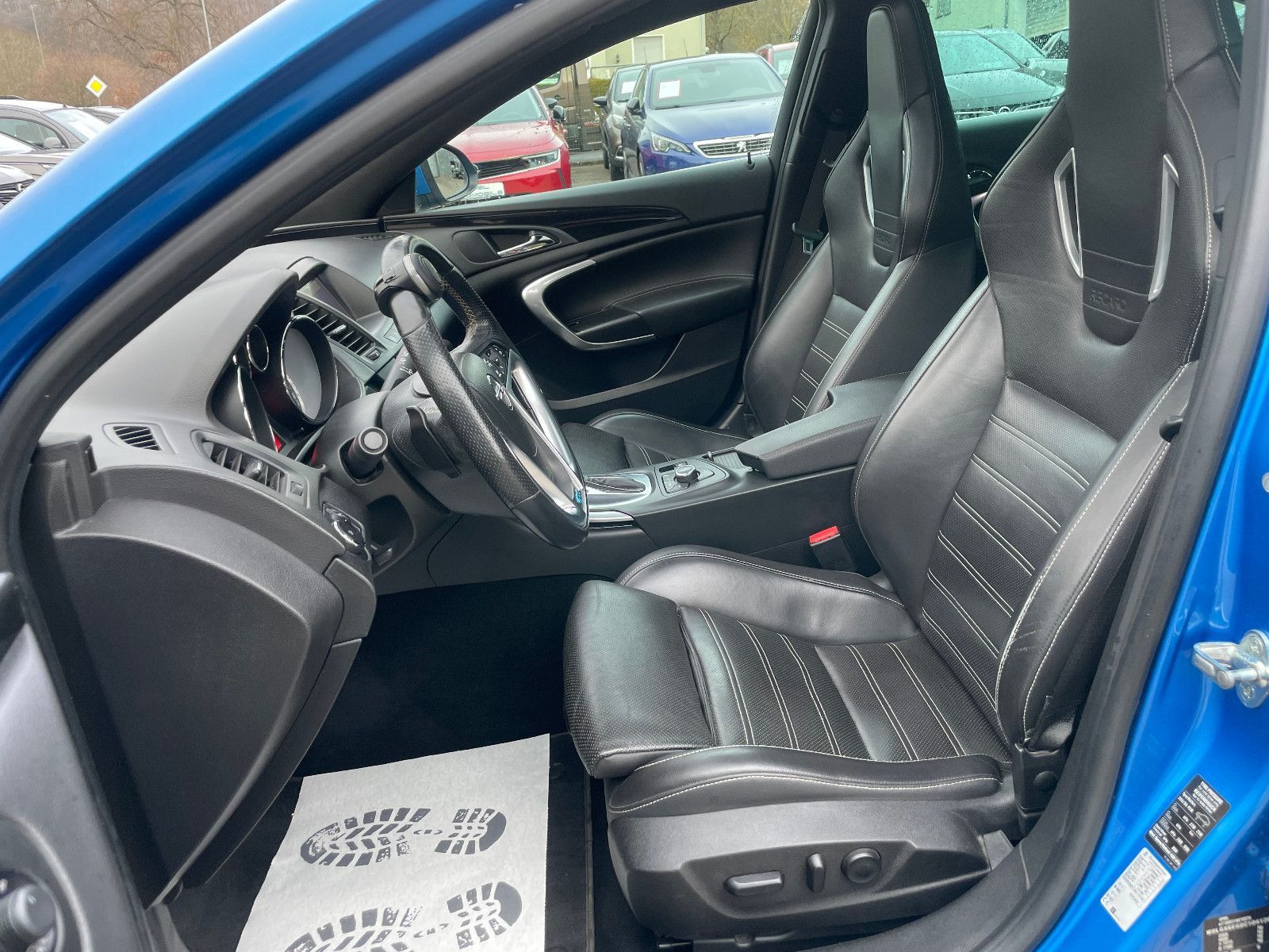 OPEL Insignia, 2012, Benzin, 325 PS