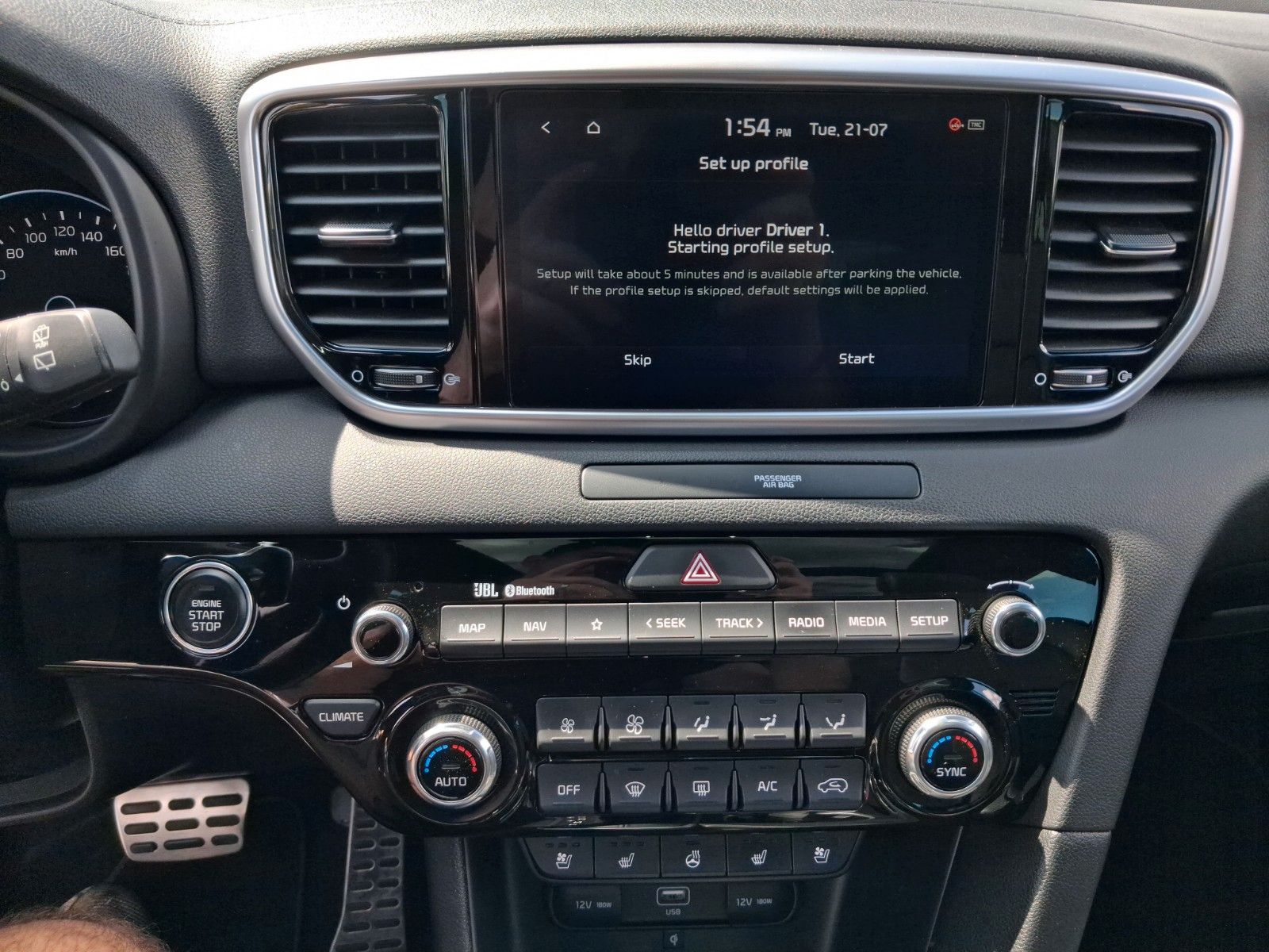 Fahrzeugabbildung Kia Sportage GT-Line 4WD Pano Leder uvm. 48V