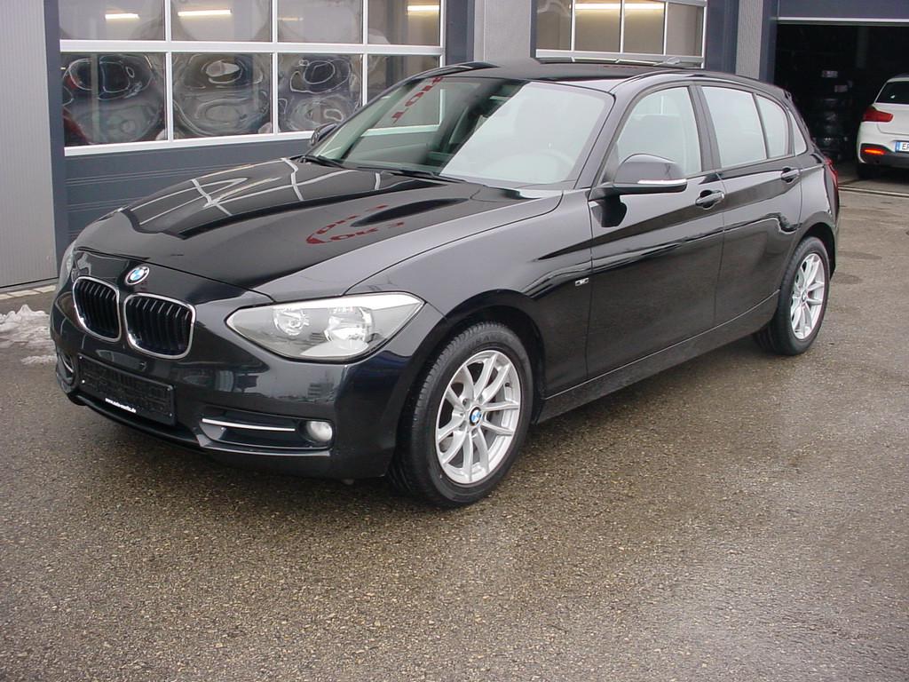 BMW 116i Sport Line *Sportsitz*HiFi*Navi*