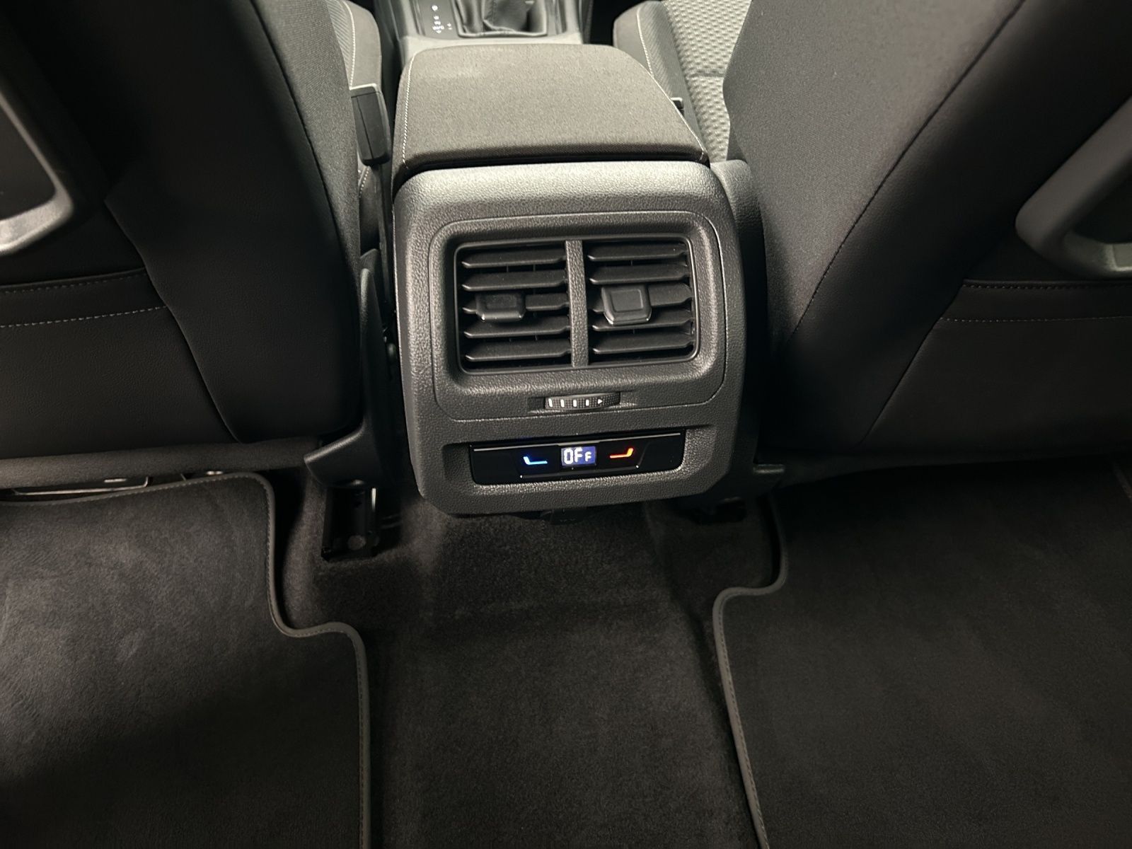 Volkswagen Touran - Bild 17